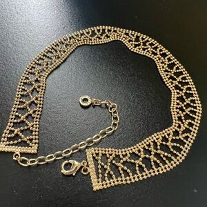 Golden tone necklace Anne Klein